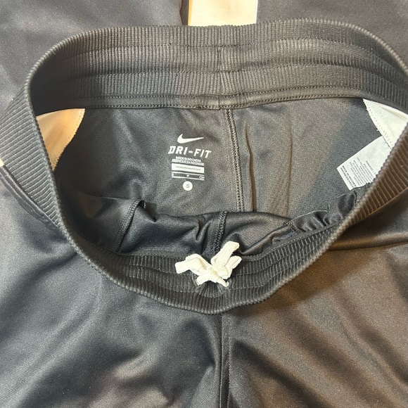 Nike Dri-Fit tracksuit 2pc Set size medium jacket small pants - Picture 11 of 15